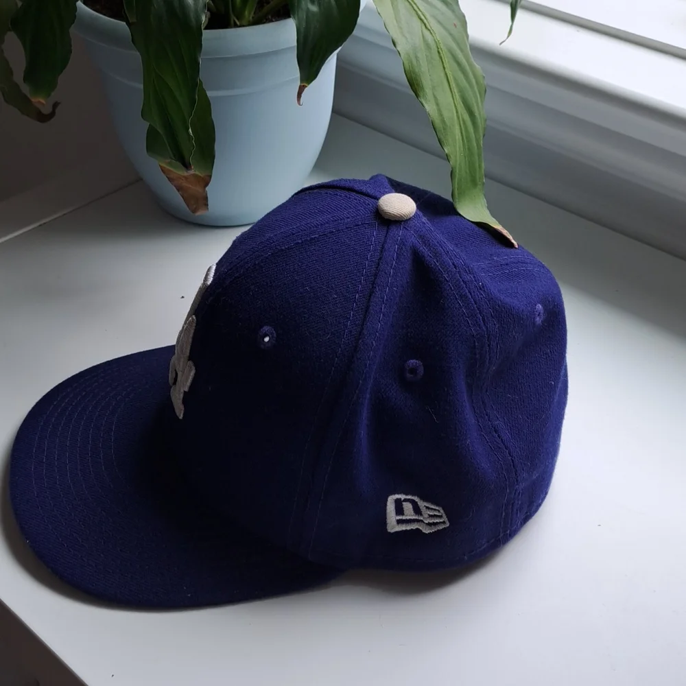 New Era Los Anheles Dodgers Classic Baseball Hat size 6.5
